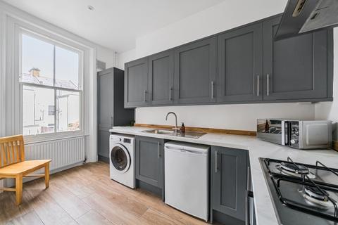 3 bedroom apartment to rent, Portnall Road London W9