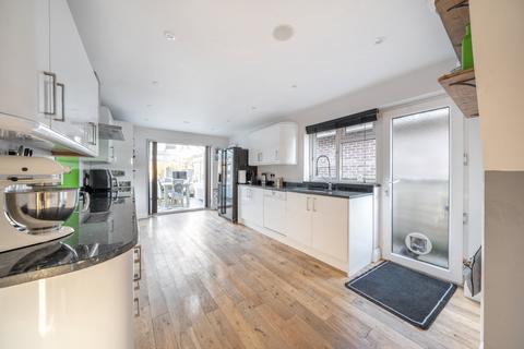 31 Beech Grange, Landford, Salisbury, SP5 2AL