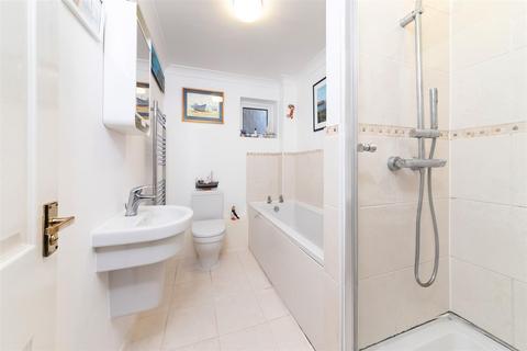 10 Boundary Close, Woodstock, OX20 1LR