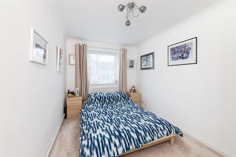 10 Boundary Close, Woodstock, OX20 1LR