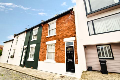 2 bedroom terraced house to rent, Highbury Street, Portsmouth PO1