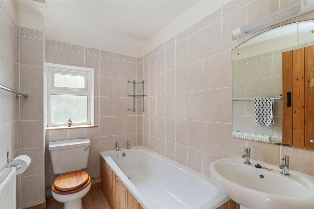 Sketch Ph18 5582744.jpg