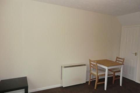 2 bedroom terraced house to rent, The Avenue, Coventry, CV3