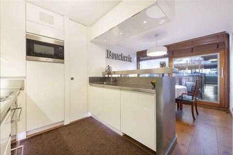 2 bedroom flat for sale, Barbican, London EC2Y