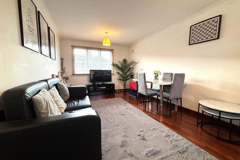 1 bedroom flat to rent, 1112 Harrow Road, Kensal Green, LONDON, NW10