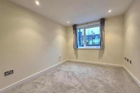 1 bedroom ground floor flat for sale, Charles Street, Camberley