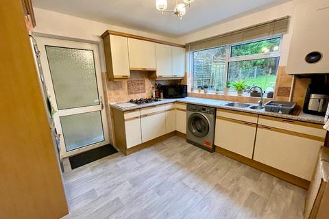 144 Buckingham Drive, Luton, LU2 9RD