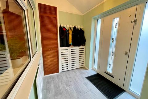 144 Buckingham Drive, Luton, LU2 9RD