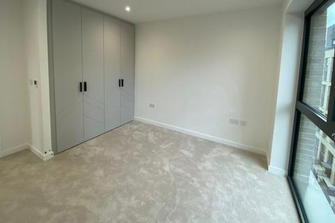 1 bedroom apartment to rent, Damsel Grove, London, N4