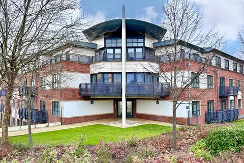 2 bedroom apartment for sale, Vulcan House, Wallis Square, Farnborough, Hampshire, GU14