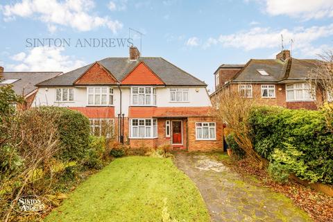 4 bedroom house for sale, Kent Avenue, Ealing, W13