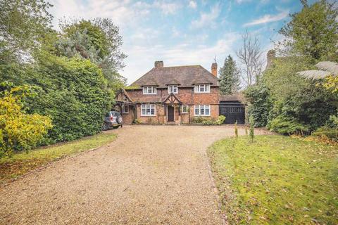 4 bedroom detached house for sale,  Wood Lane, Iver SL0