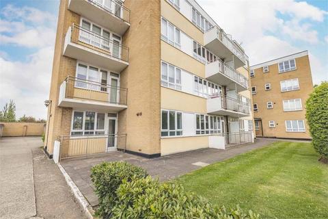 3 bedroom apartment for sale, Bathurst Walk, Richings Park SL0