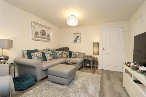 3 bedroom end of terrace house to rent, Wyles Way, Stamford Bridge, York