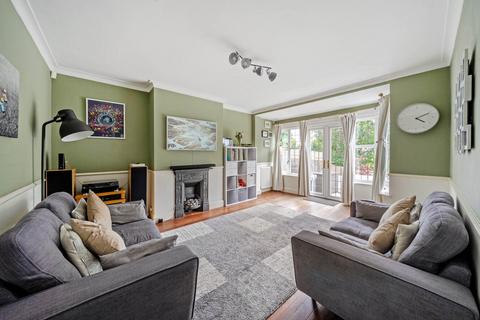 19 Braeside, Beckenham, BR3 1ST