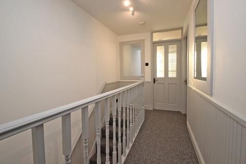 3 bedroom end of terrace house for sale, Garden Way, Newport