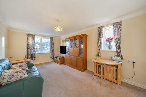 1 bedroom apartment for sale, Victoria Road, Farnborough, Hampshire, GU14