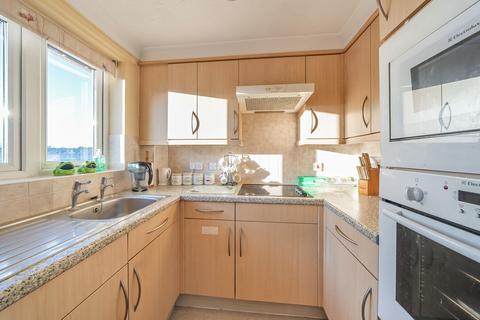 undefined, Victoria Road, Farnborough, Hampshire, GU14