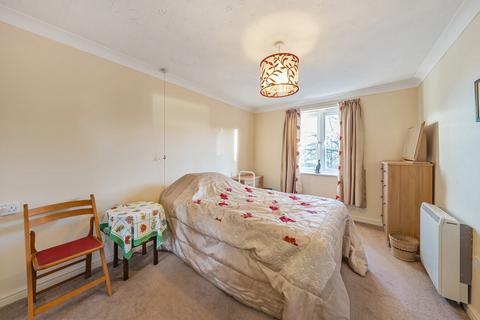 undefined, Victoria Road, Farnborough, Hampshire, GU14