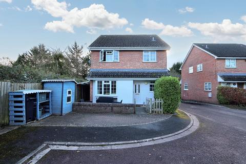 2 bedroom semi-detached house to rent, The Glebe, Wrington, BS40