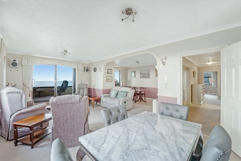 2 bedroom flat for sale, Beach Road, Weston-Super-Mare, BS23