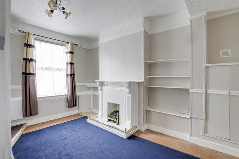 2 bedroom terraced house for sale, Hungerhill Road, St Anns NG3