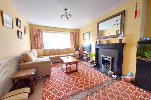 4 bedroom end of terrace house for sale, Cleeve Close, Stourport-On-Severn