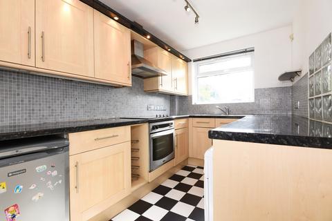 2 bedroom flat to rent, Worple Road Wimbedon SW20