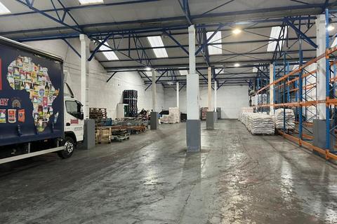 Industrial unit to rent, Stockingswater Lane, Enfield EN3