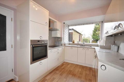 3 bedroom semi-detached house for sale, Chester Avenue, Chorley