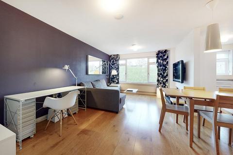 2 bedroom flat to rent, Darren Close, Ossian Road, London