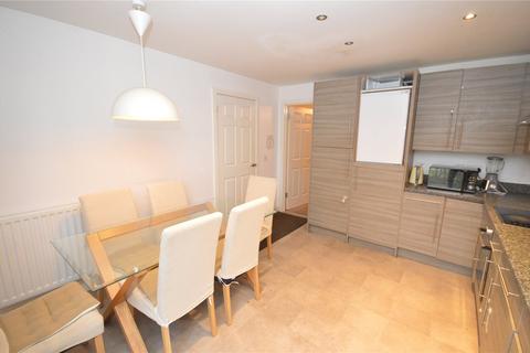 3 bedroom semi-detached house for sale, Acre Gardens, Leeds, West Yorkshire