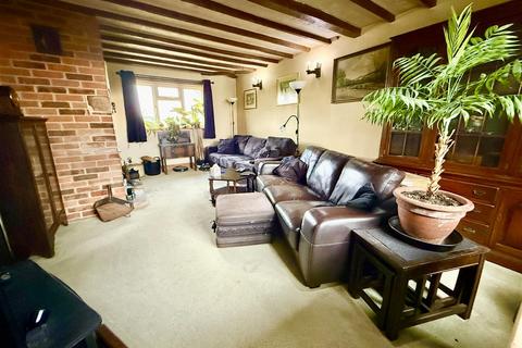 3 bedroom chalet for sale, Rectory Road, Suffield, NR11