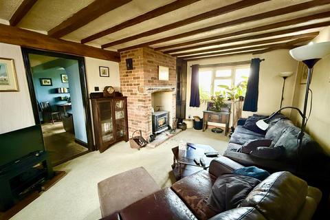 3 bedroom chalet for sale, Rectory Road, Suffield, NR11