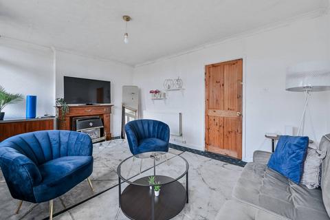 63 Tomlinson Close, London, E2 7LJ