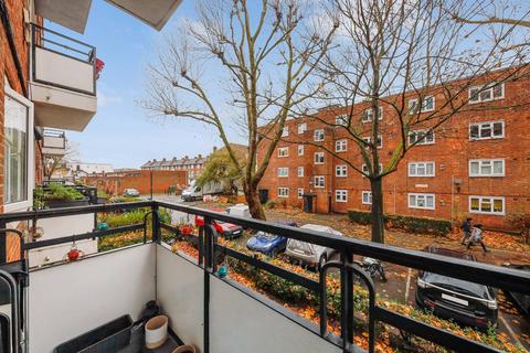 2 bedroom flat to rent, Basil House, Nine Elms, London, SW8