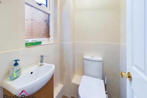 3 bedroom detached house for sale, Cawdel Way, South Milford, Leeds