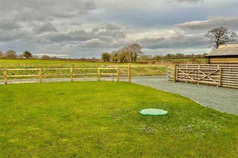 3 bedroom barn conversion for sale, Lighteach Road, Prees