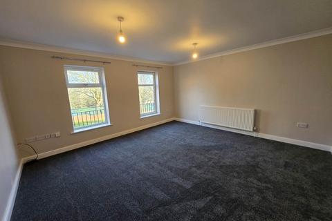 3 bedroom townhouse to rent, Granville Court, Dewsbury