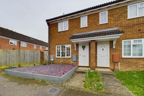 3 bedroom end of terrace house for sale, Brotheridge Court, Aylesbury HP21