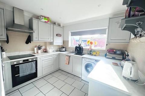 2 bedroom maisonette for sale, Chestnut Close, Hampton, Evesham