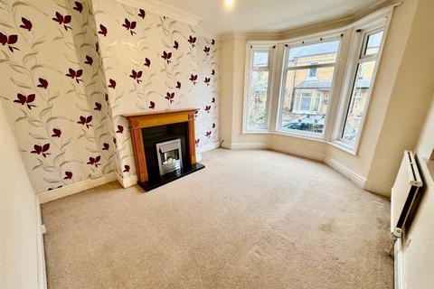 2 bedroom terraced house for sale, Elmville Avenue, Scarborough