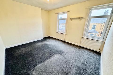 2 bedroom terraced house for sale, Elmville Avenue, Scarborough