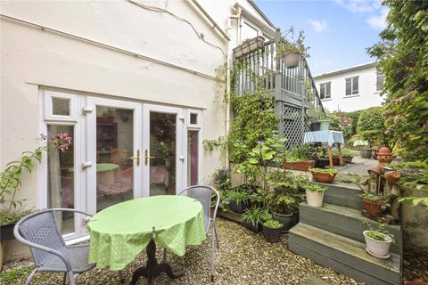 undefined, Bath Road, Gloucestershire GL53