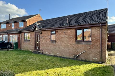 2 bedroom detached bungalow for sale, South Carrs, Leven, HU17 5LY