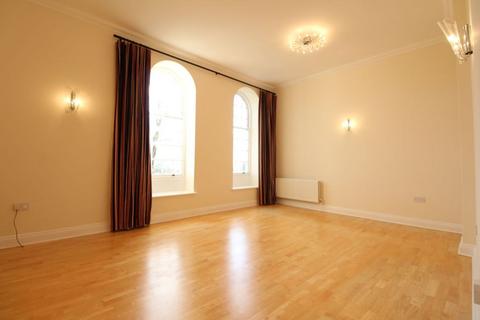 2 bedroom apartment to rent, Southdowns Park, Haywards Heath, RH16