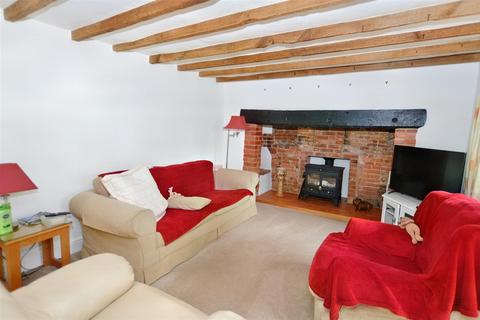 3 bedroom cottage for sale, 4 The Loke, East Beckham, Norwich