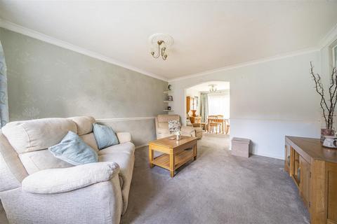 3 bedroom semi-detached house for sale, Campion Close, Warsash SO31