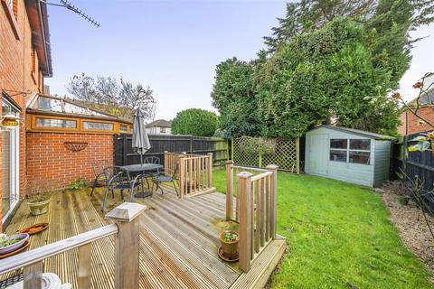 3 bedroom semi-detached house for sale, Campion Close, Warsash SO31