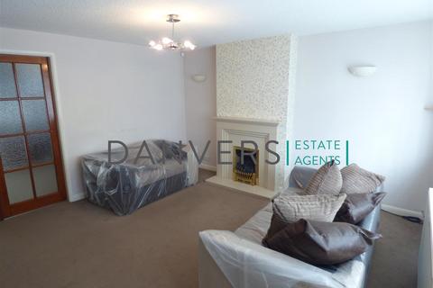 3 bedroom detached house to rent, Chevin Avenue, Leicester LE3